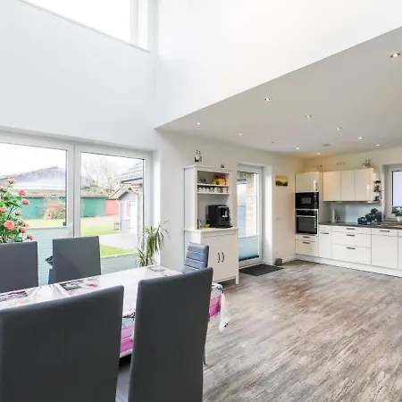 Sonnenschein By Interhome *