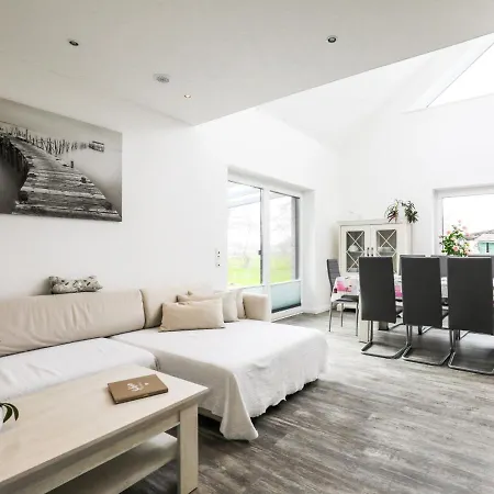 Sonnenschein By Interhome *