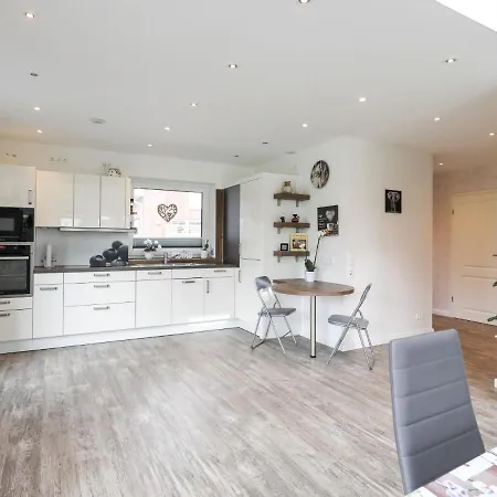 Sonnenschein By Interhome *