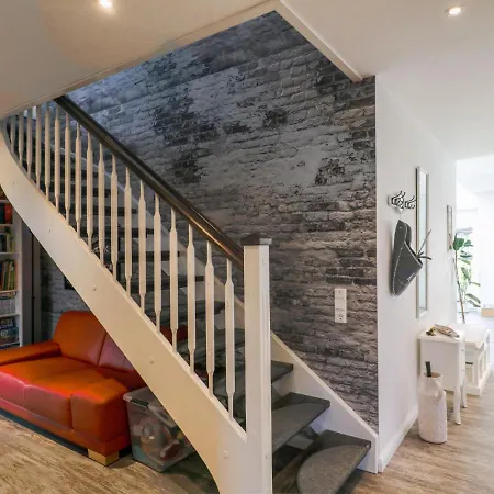 Sonnenschein By Interhome