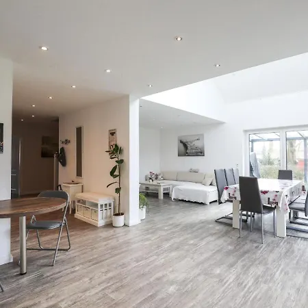Sonnenschein By Interhome Tatil Evi Wanna